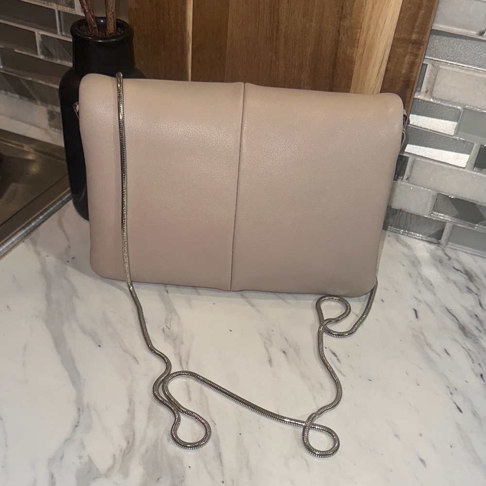 Women’s Soft Leather Crossbody Bag in Light Beige